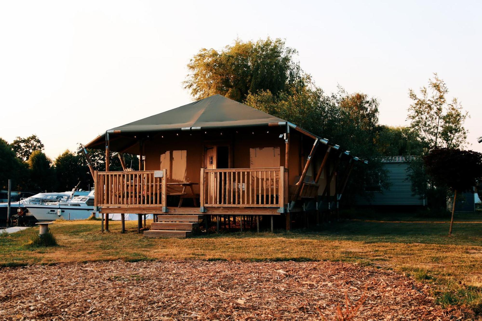 Luxury Luxury tent